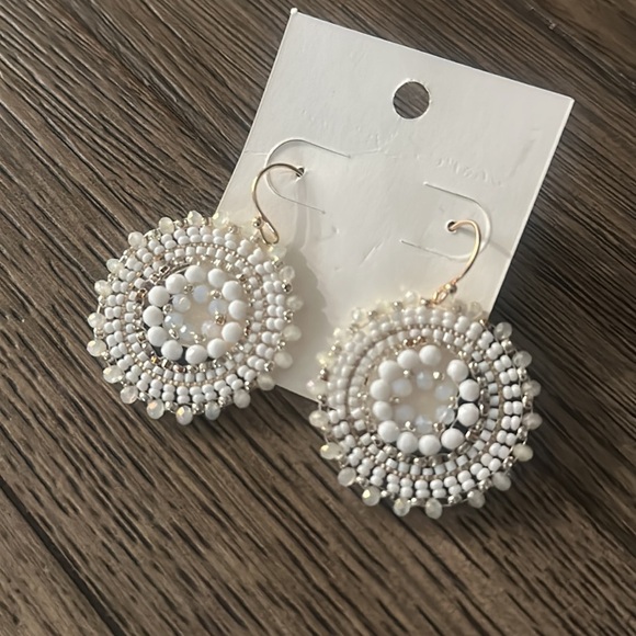 Bohemian Beaded Crystal Gem Boho Summer Vacation Hanging Earrings White and Gold - Picture 6 of 8